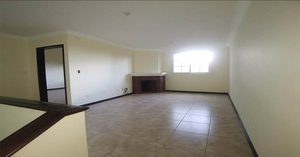 Venta de Casa o Casas, Terrenos, Propiedades, Apartamentos, Inmuebles en Guatemala, zona 11, zona 7, zona 2, zona 18, zona 16, Mixco, Carretera Al Salvador, Fraijanes, Santa Catarina Pinula, Antigua Guatemala, Villa Nueva, Villa Canales, San Miguel Petapa - Venta o Alquiler de Casas En Guatemala